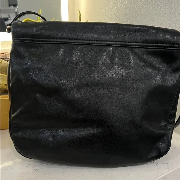 Marc By Marc Jacobs Black Leather Shoulder Bag. EUC - Picture 9 of 12